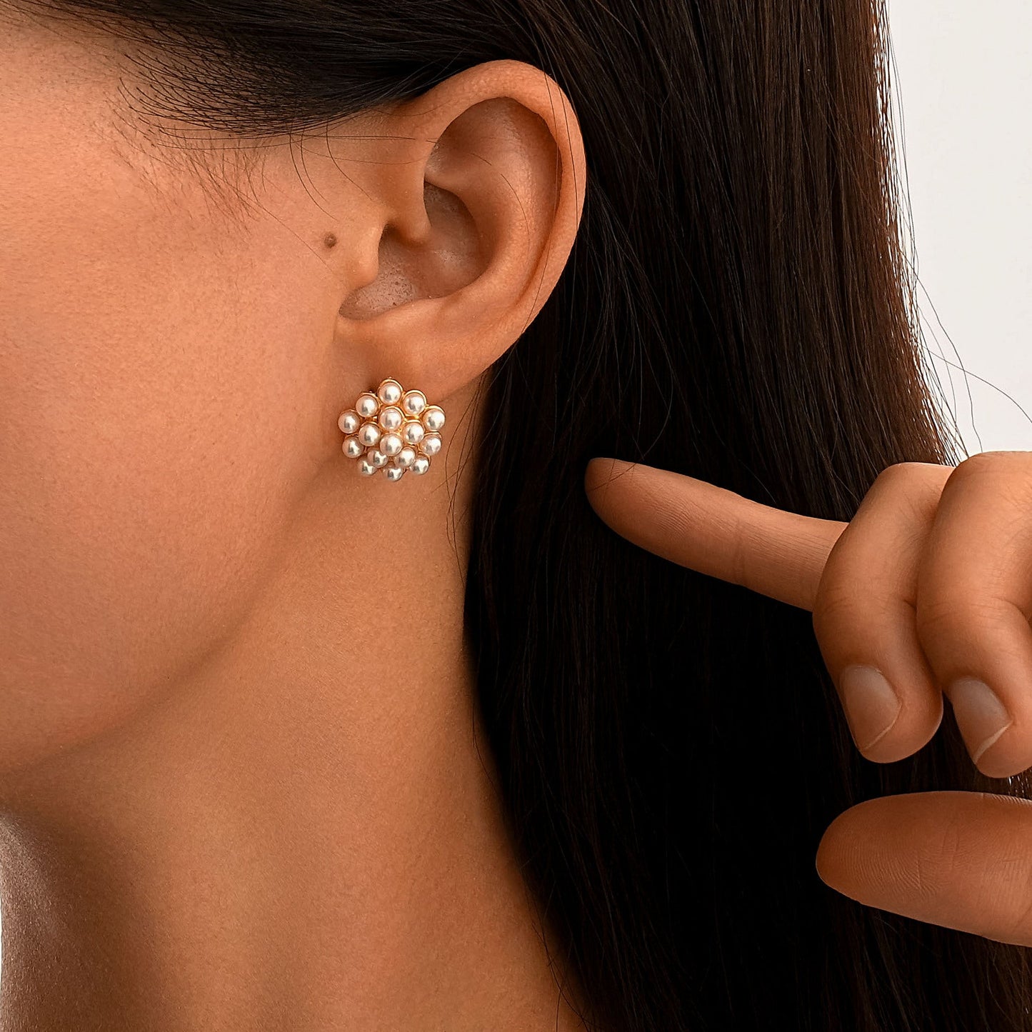 Stunning Pearl Earring for Daily Wear