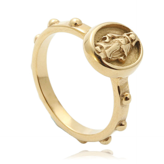 Charming Ring for Any Occasion