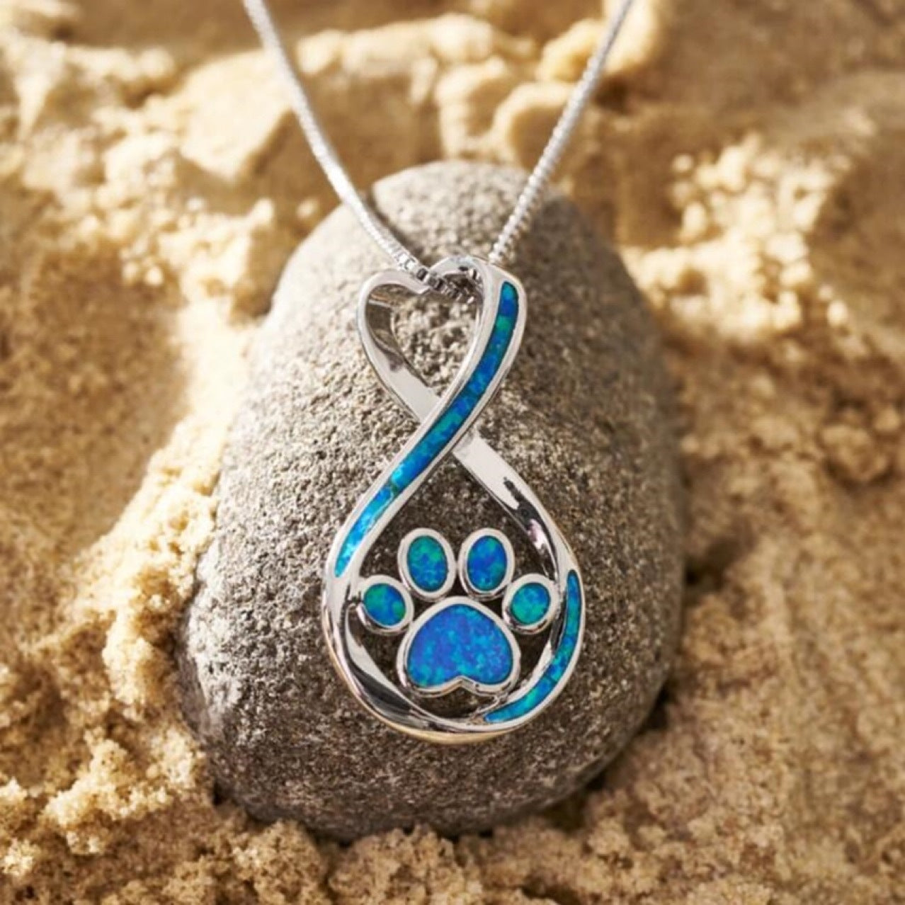 Beautiful Necklace with Unique Style