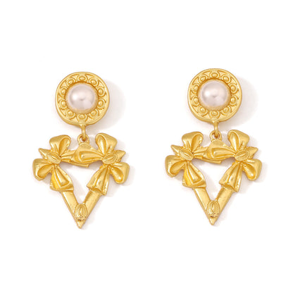 Delicate Artisan Pearl Earring