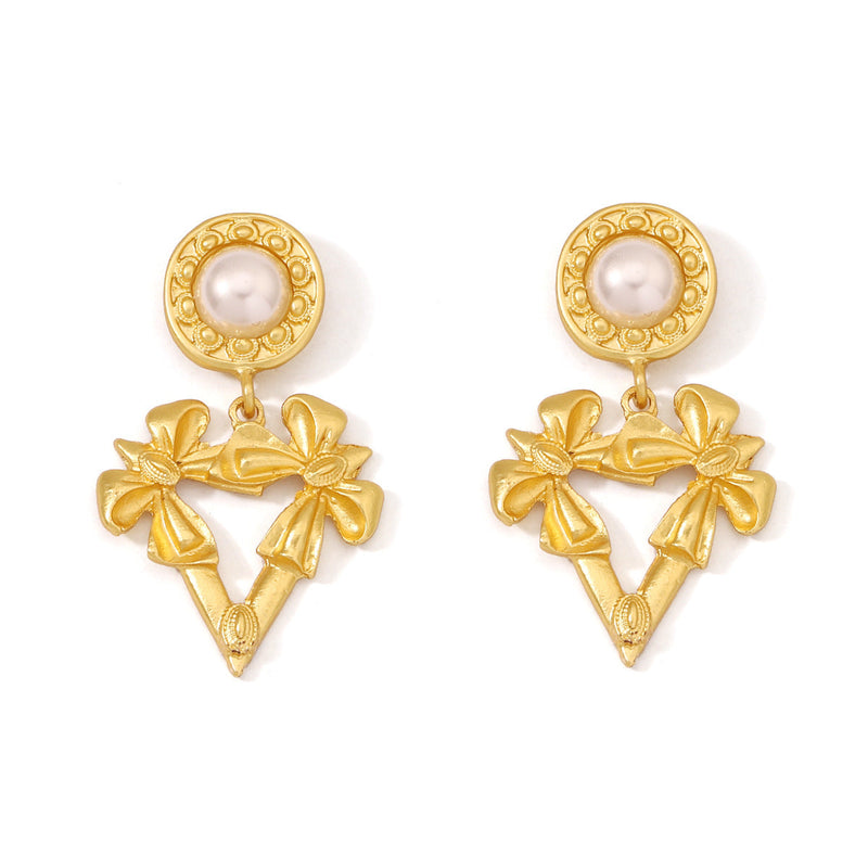 Delicate Artisan Pearl Earring