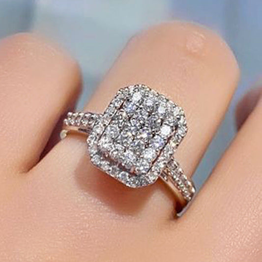 Charming Silver Ring for Any Occasion
