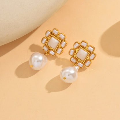 Beautiful Earring with Unique Style