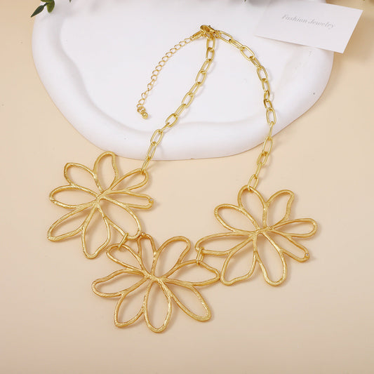Classic Necklace with Timeless Appeal
