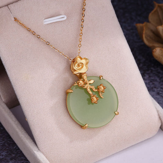 Charming Gold Necklace for Any Occasion