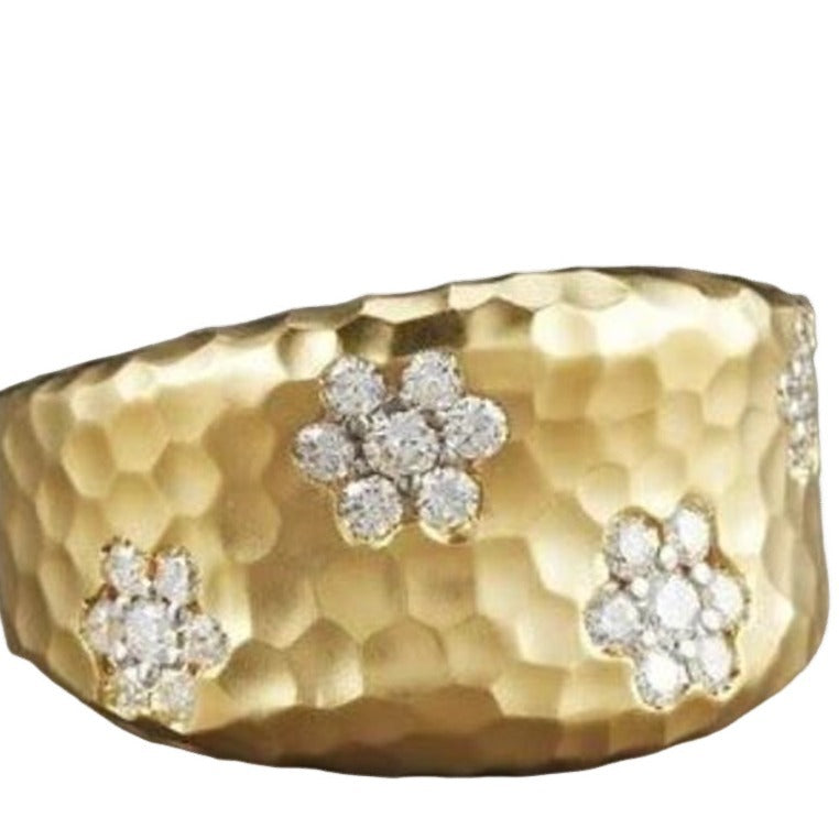 Romantic Bracelet for Special Moments