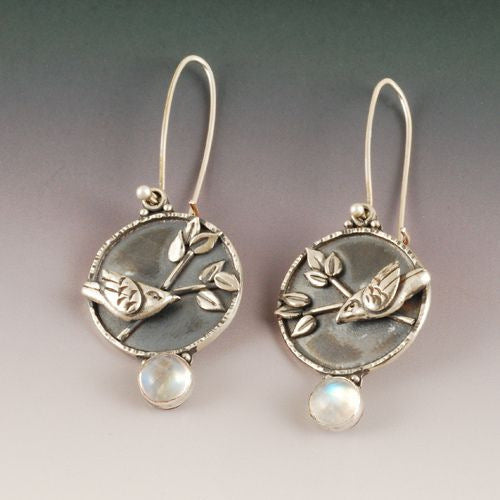 Charming Pearl Earring for Any Occasion