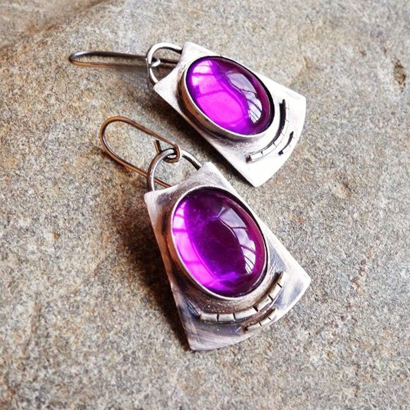 Classic Silver Earring with Timeless Appeal