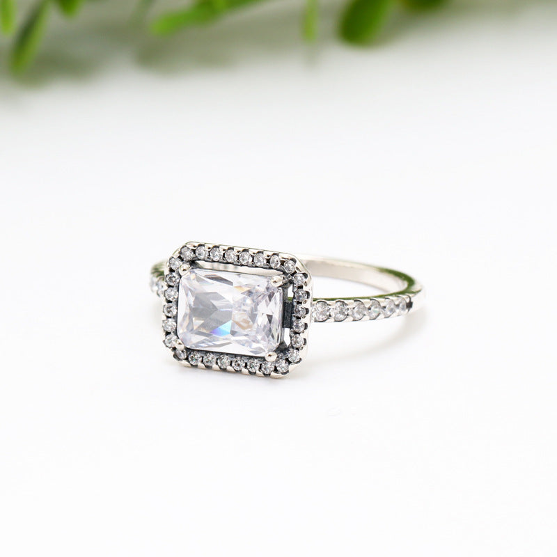 Stunning Ring for Daily Wear
