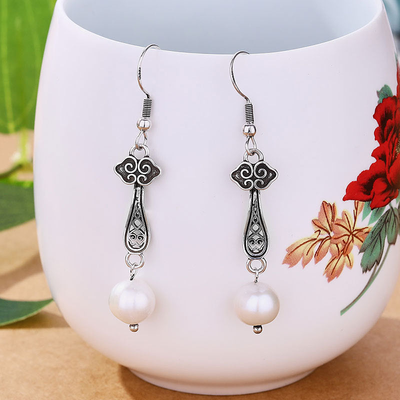 Vintage Handmade Silver Earring