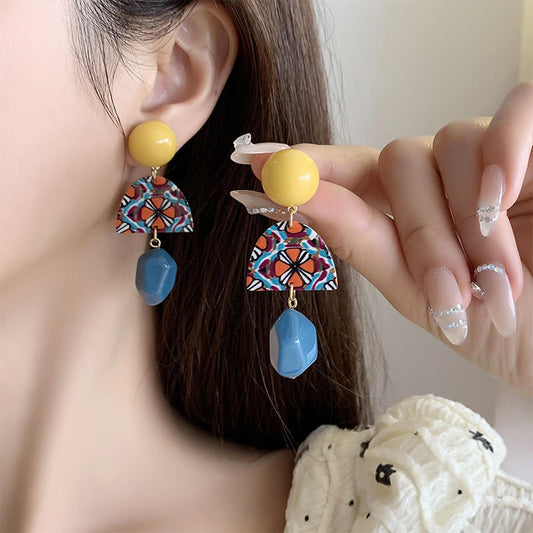 Classic Earring with Timeless Appeal