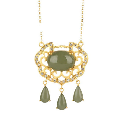 Stunning Gold Necklace for Daily Wear