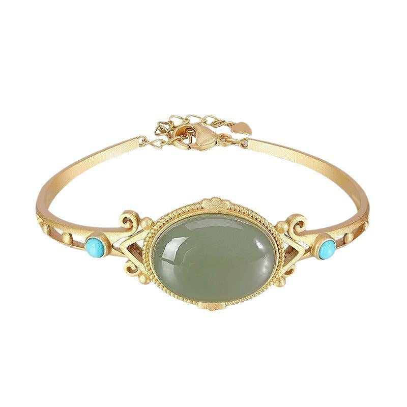 Stunning Gold Bracelet for Daily Wear