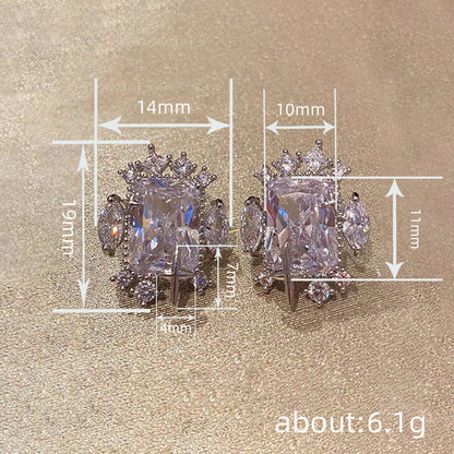 Beautiful Earring with Unique Style