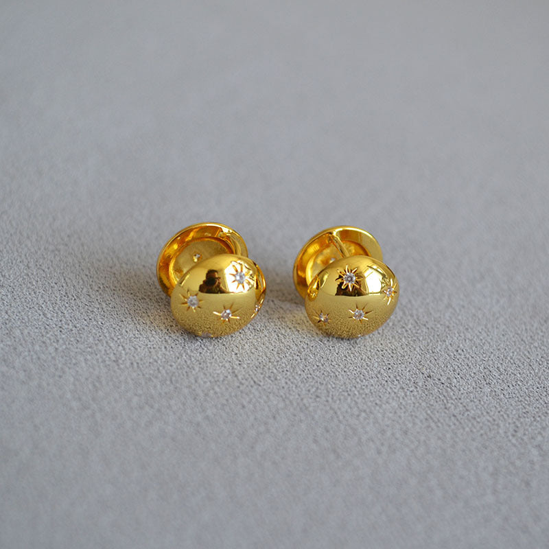 Delicate Artisan Gold Earring