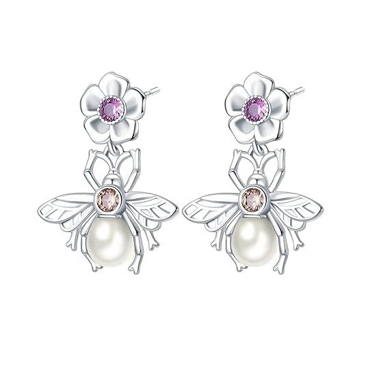 Charming Pearl Earring for Any Occasion