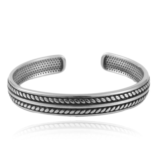 Classic Bracelet with Timeless Appeal