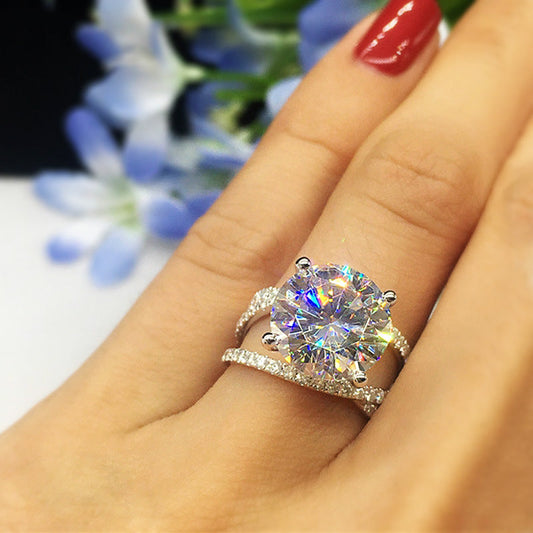 Classic Ring with Timeless Appeal