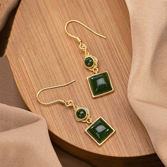 Beautiful Gold Earring with Unique Style