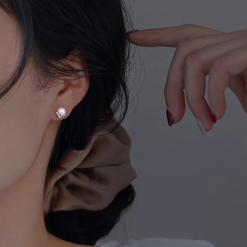 Romantic Pearl Earring for Special Moments