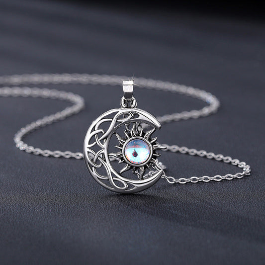 Elegant Pendant for Every Occasion