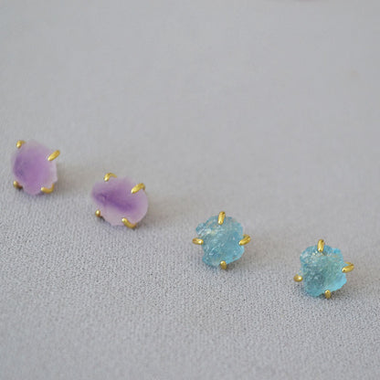 Vintage Handmade Gold Earring
