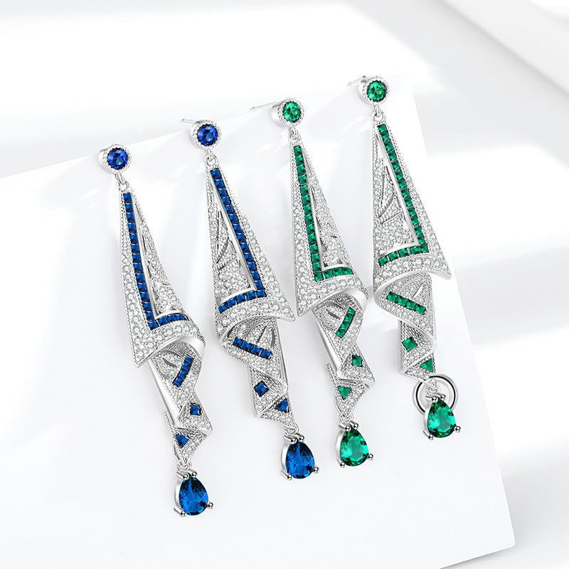Elegant Silver Earring for Every Occasion