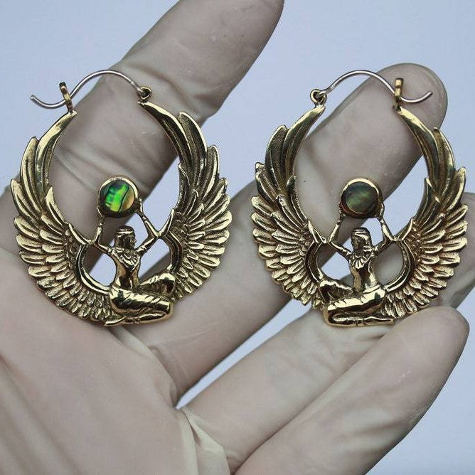 Charming Earring for Any Occasion