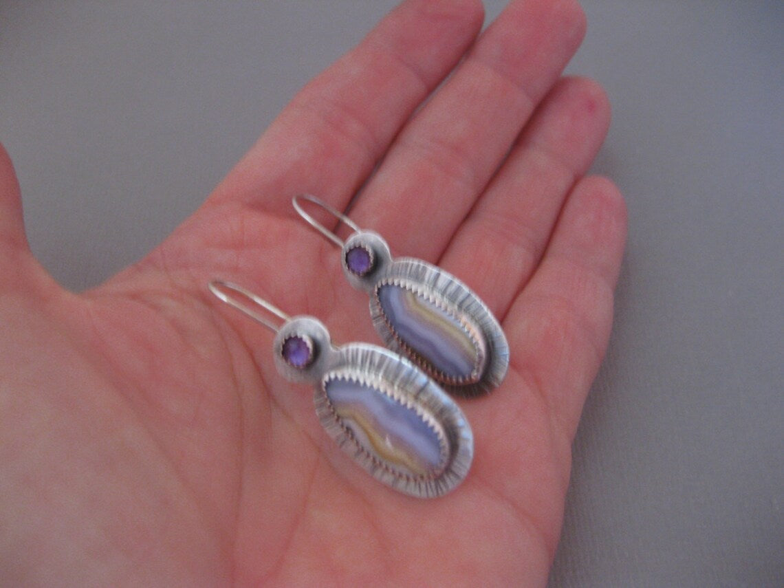 Vintage Handmade Earring