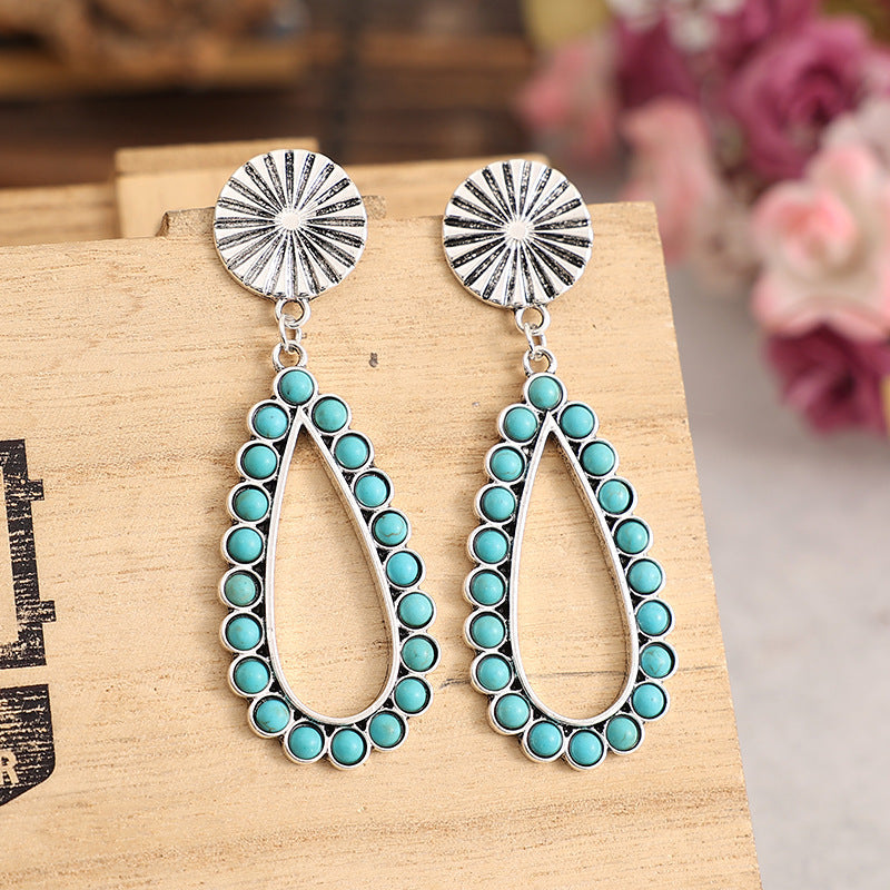 Elegant Earring for Every Occasion