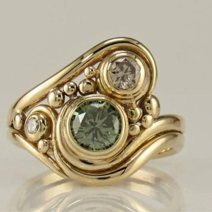 Beautiful Gold Bracelet with Unique Style