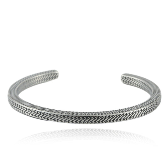 Stunning Bracelet for Daily Wear