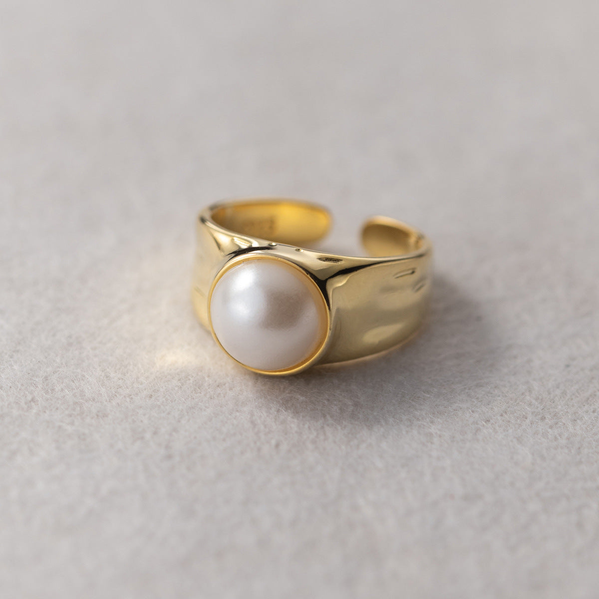 Elegant Pearl Ring for Every Occasion