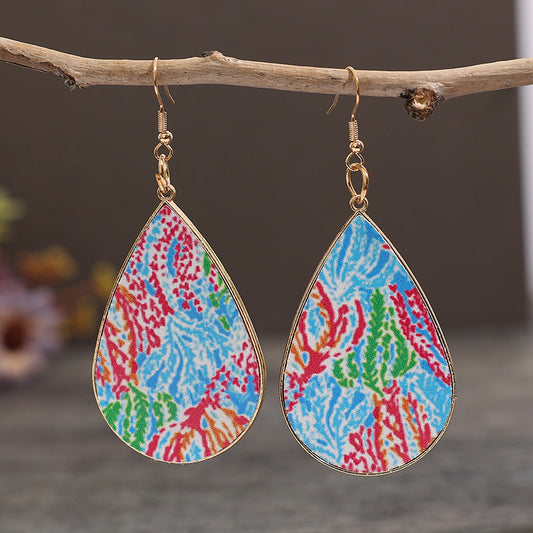 Romantic Gold Earring for Special Moments