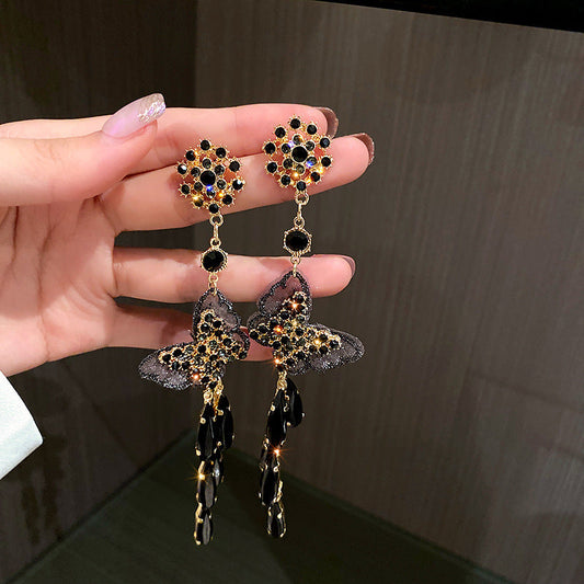 Elegant Earring for Every Occasion
