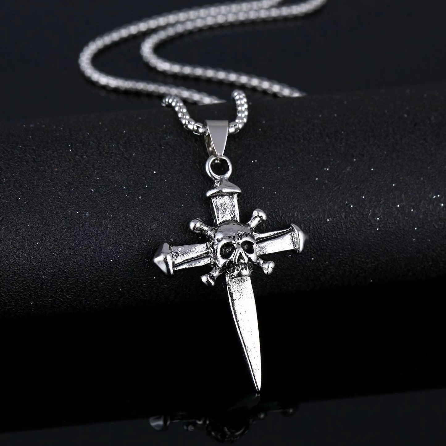 Charming Necklace for Any Occasion
