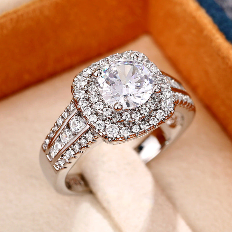Beautiful Gold Ring with Unique Style