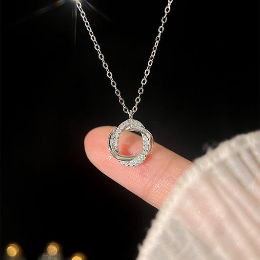 Stunning Necklace for Daily Wear