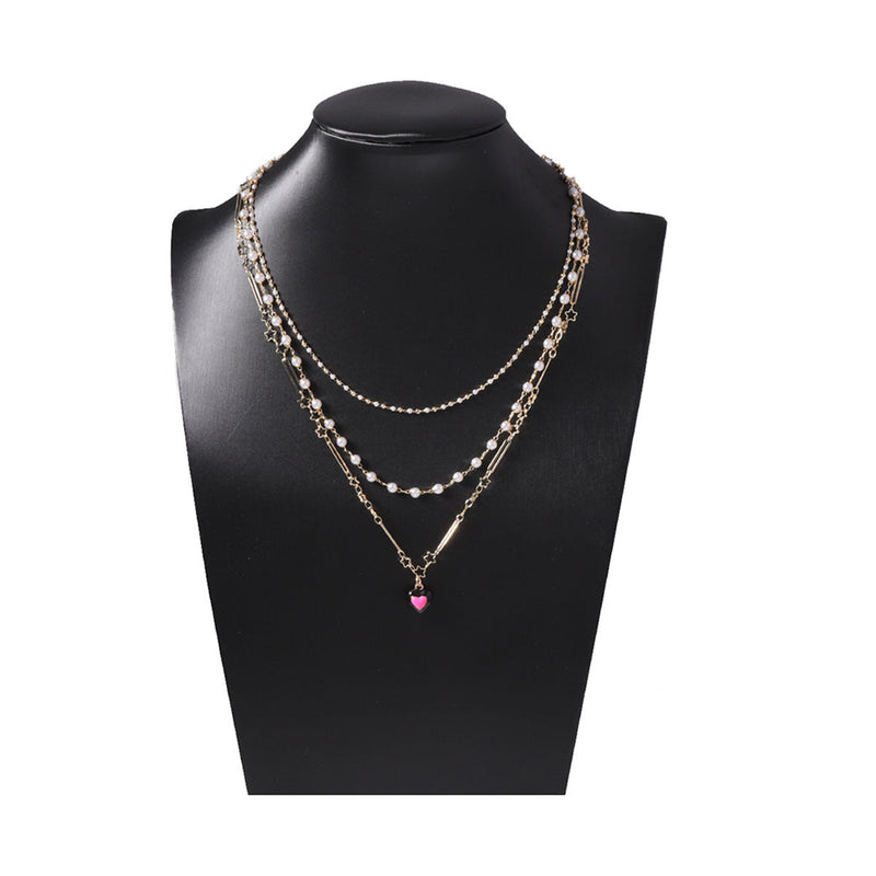 Beautiful Pearl Necklace with Unique Style