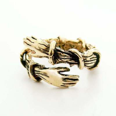 Stunning Gold Ring for Daily Wear