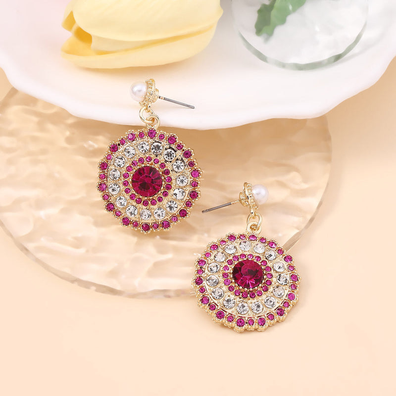 Classic Pearl Set with Timeless Appeal