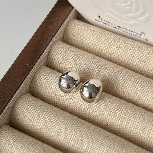Romantic Gold Piece for Special Moments