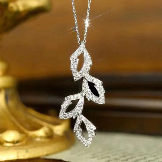 Romantic Necklace for Special Moments