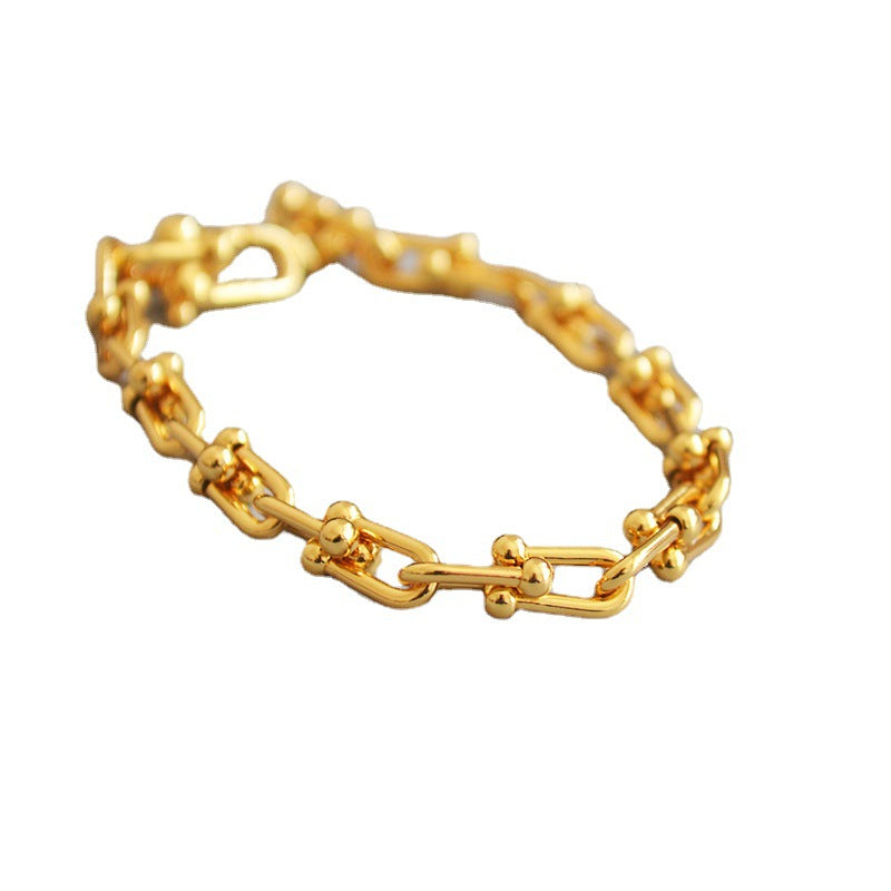 Charming Gold Bracelet for Any Occasion