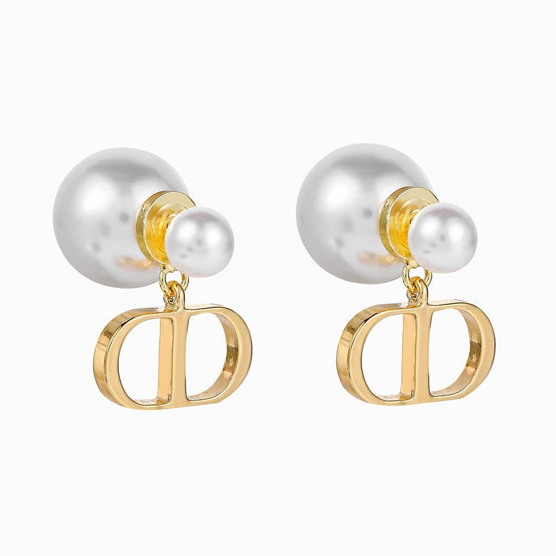 Delicate Artisan Pearl Earring