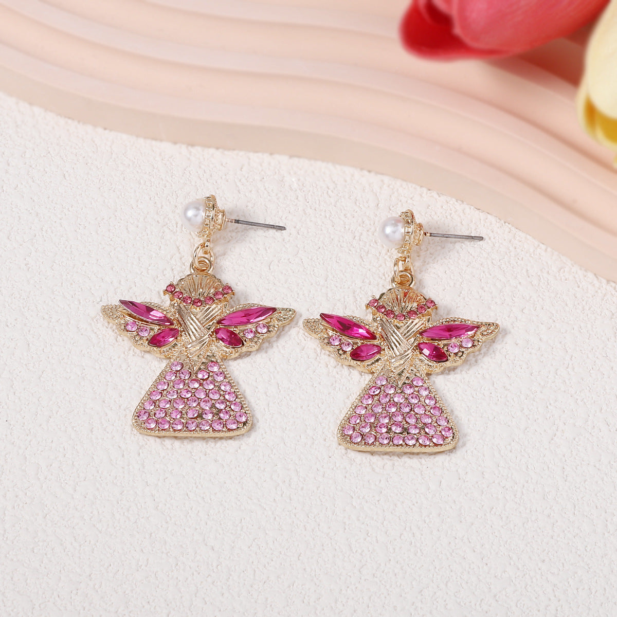 Charming Pearl Earring for Any Occasion