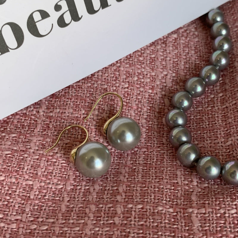 Delicate Artisan Pearl Earring
