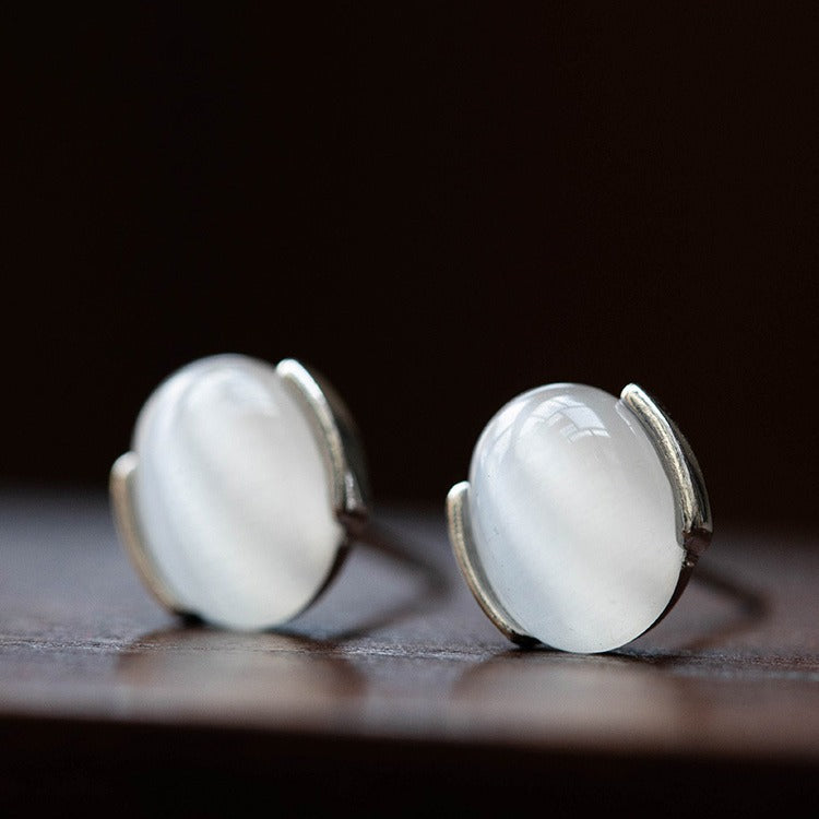Elegant Silver Earring for Every Occasion