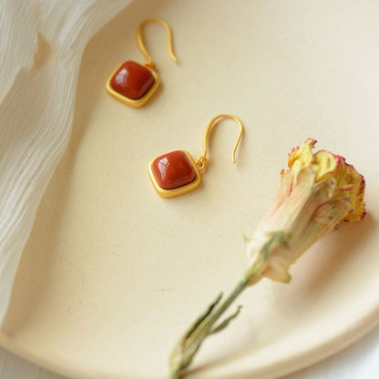 Beautiful Gold Earring with Unique Style