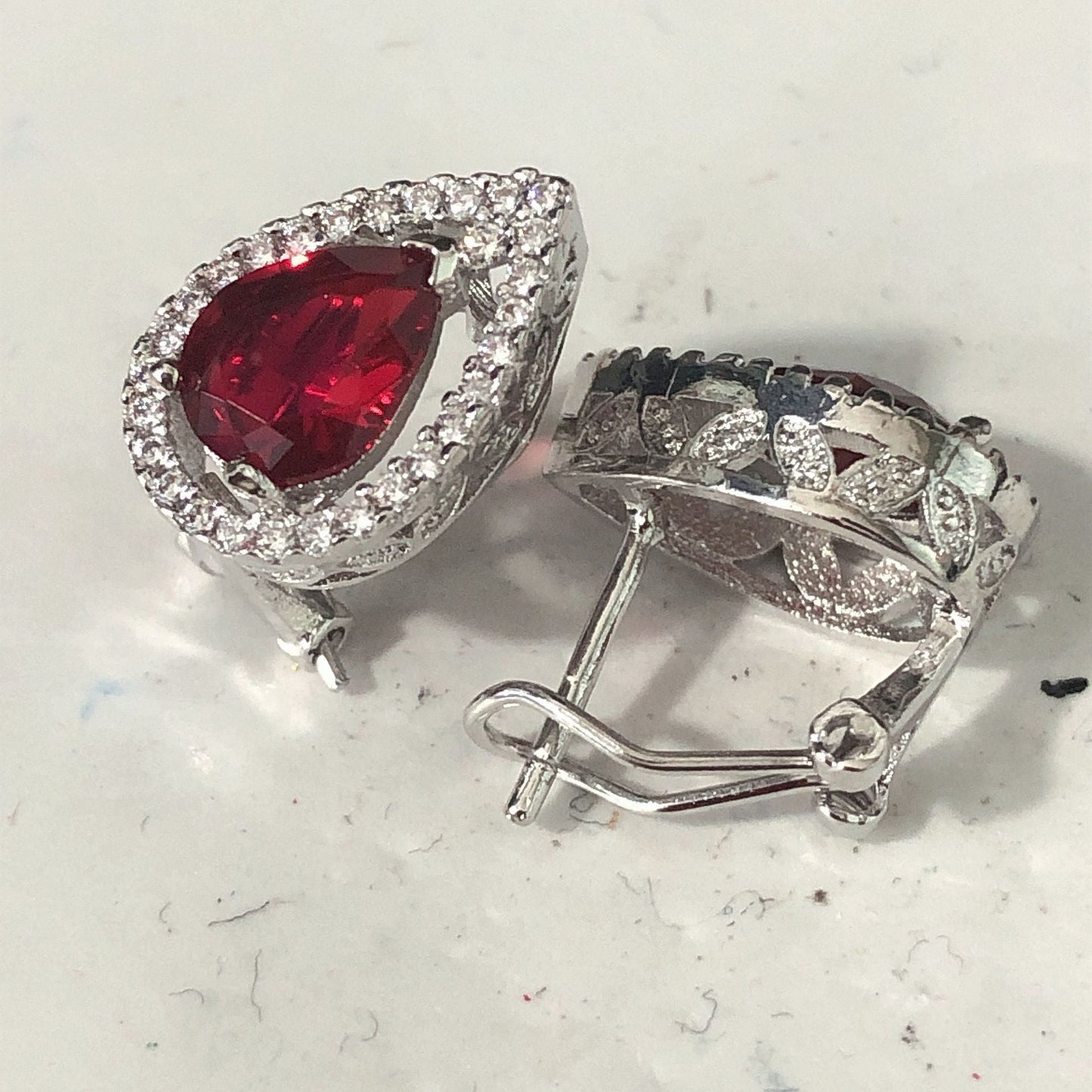 Classic Earring with Timeless Appeal